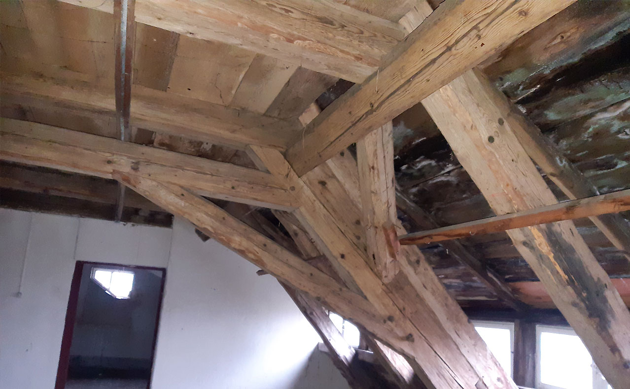 Holztragwerk
